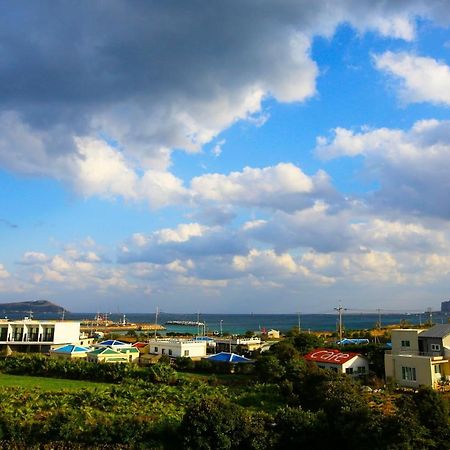 Dongdong Guesthouse Jeju Eksteriør bilde