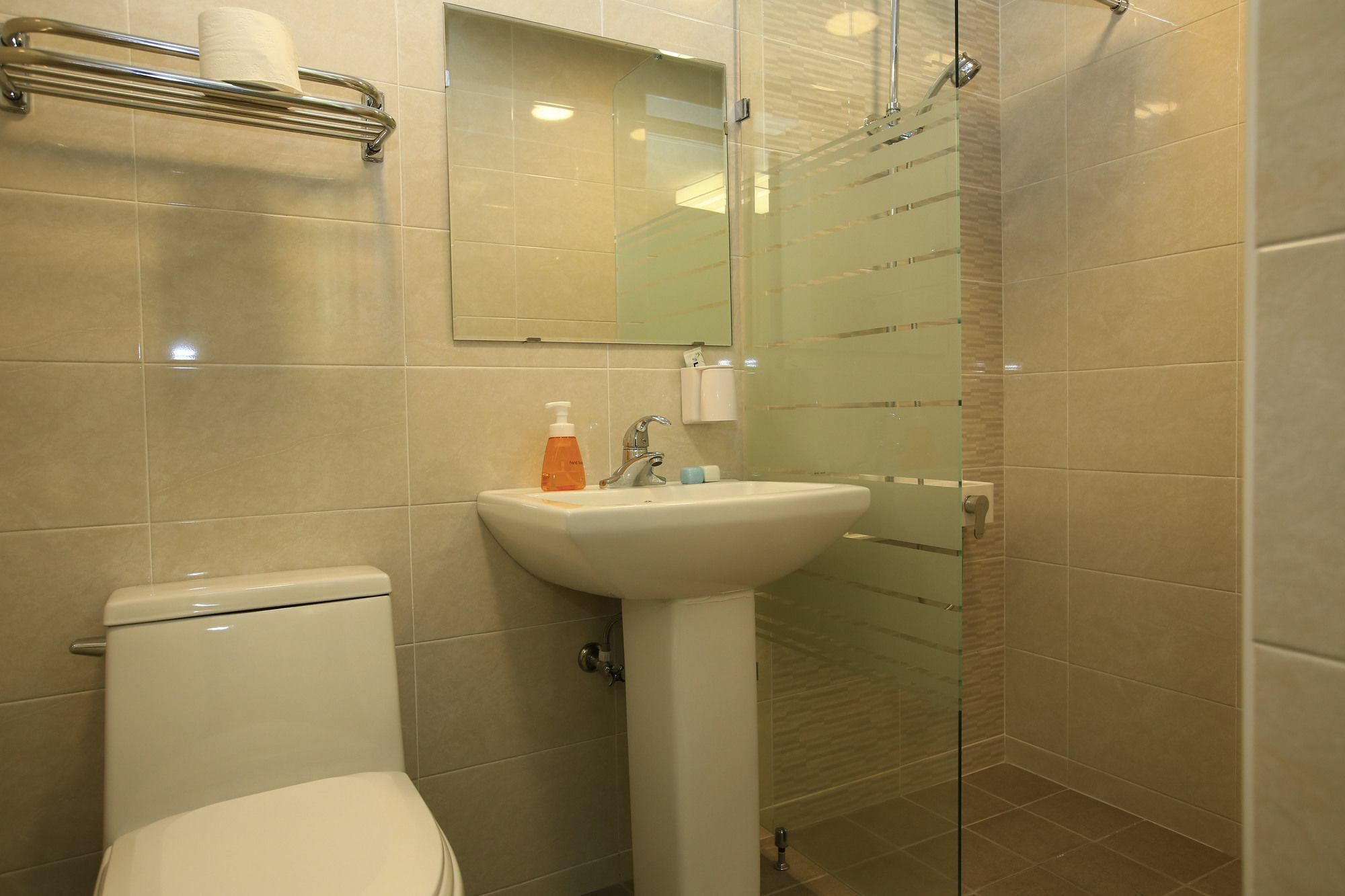 Dongdong Guesthouse Jeju Eksteriør bilde