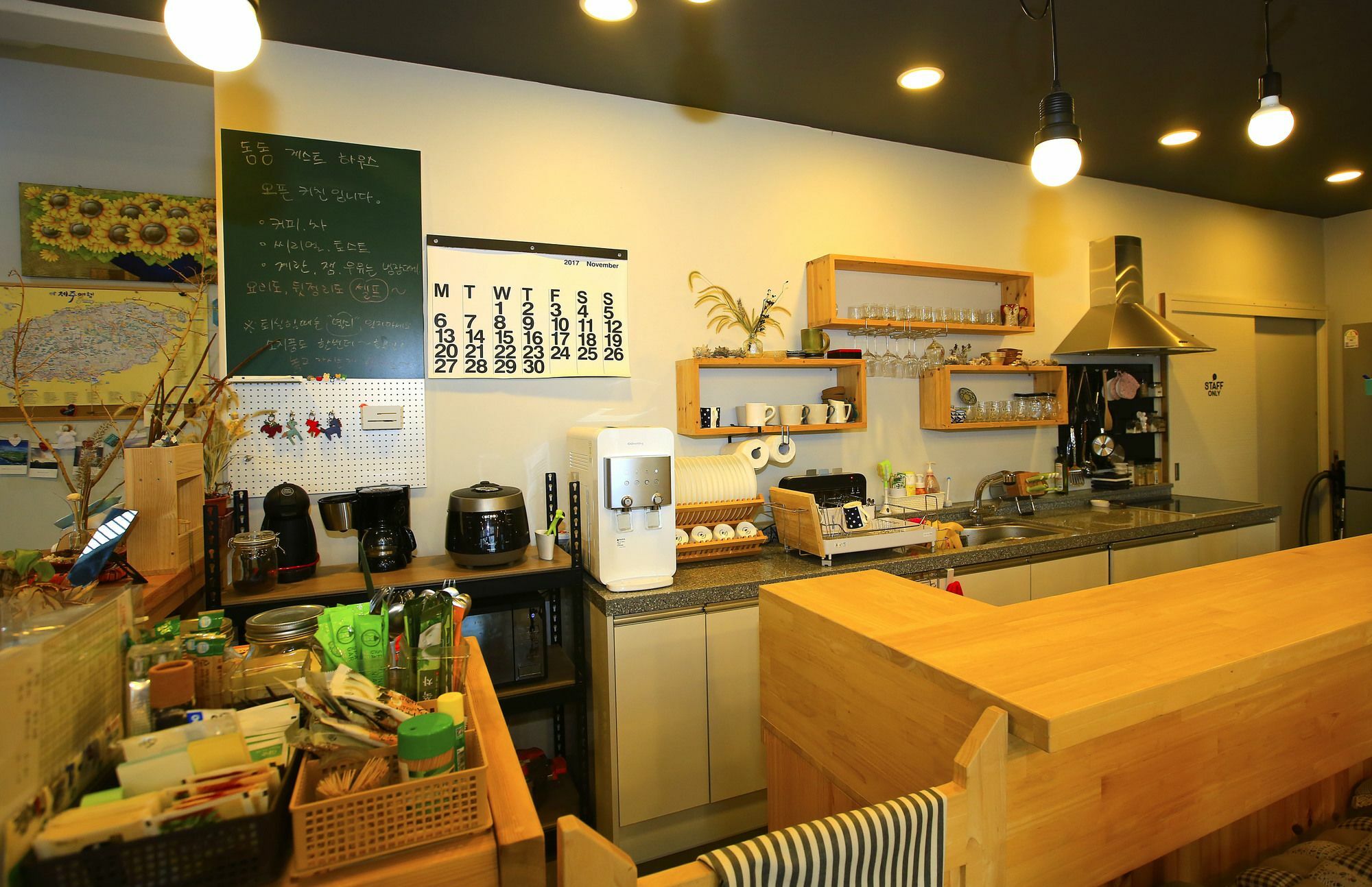Dongdong Guesthouse Jeju Eksteriør bilde